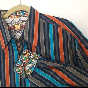 Robert Graham Mens Colorful Striped Button Down Shirt M
Reversible Cuff